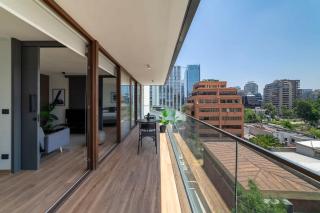 Exclusivity and comfort steps away from the metro - Santiago - 7