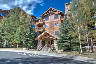 Mountain Thunder Lodge - Ski-In & Gondola - 0