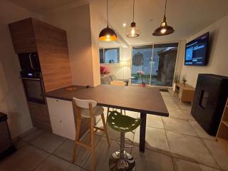 plein pied centre ville Issoire avec petite cour intérieur - 2