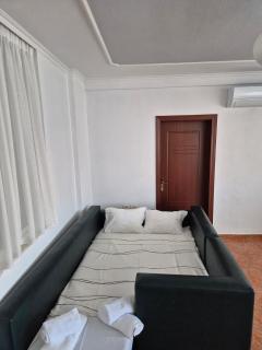 Comfort Stay - Tirana - 3
