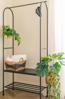 Center Rooms - 8