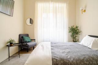 Center Rooms - 5