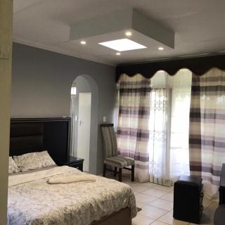 Damara Gardens - Windhoek - 5