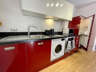 Cosy, spacious flat in City Centre with Netflix - Birmingham - 8