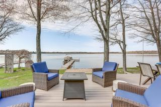 Dock and Views Lake Mitchell Home in Cadillac! - Cadillac - 8