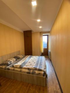 Sunny apartment near Republic square - Erevan - 5
