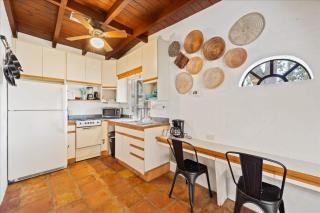 Quiet Secluded Townhouse Just Steps To The Beach! - Cape Canaveral - 3