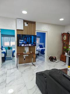 Relax House Barcelone - Sant Esteve Sesrovires - 2
