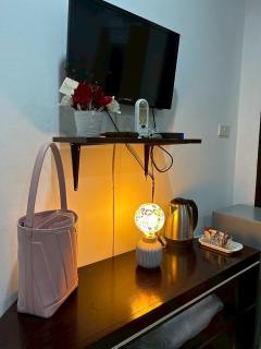 Euphoria Patong Hotel 420 friendly - Patong - 1