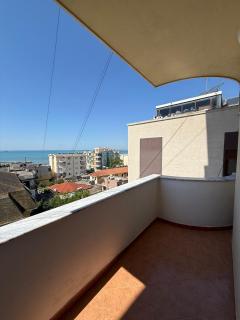 Sea-View Spacious Flat in Durazzo Beach - Durazzo - 5