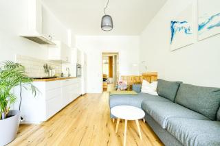 Central apartment in trendy Friedrichshain - Berlim - 5