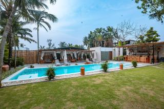 Le Joannes - Abidjan - 1