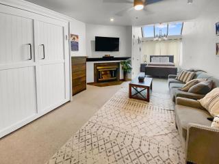 165 Ski-In Ski-Out Studio at Park City Mountain Resort. Pool, Hottub, Gym. - Park City - 8
