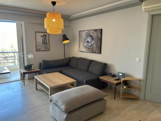 Athens Riviera, Modern Vouliagmeni Flat at Cape of Lemos - Atene - 2