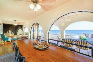 Beach Haven 5 Bedroom Beachfront - 7