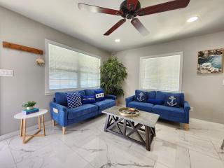 The Blue Oasis - Sarasota - 0