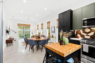 Stylish 2 bedroom Retreat in South Austin - 2