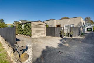 Coastal Charm - Napier Holiday Home - Napier - 9