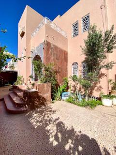 MAJESTIC CITYSCAPE VILLA WITH POOL Founty, Sonaba, Agadir - Agadir - 3