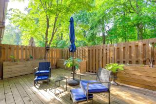18 Mi to Atlanta Family Retreat with Patio - 8