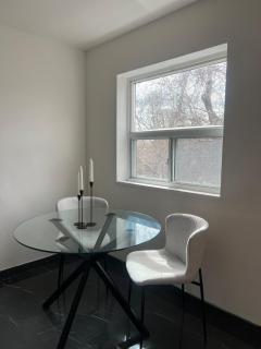 Cozy Bohemian Apartment - 7