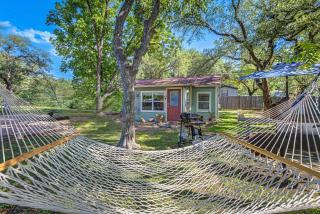 Charming Lakeview Cottage with Lake Access - Kingsland - 0