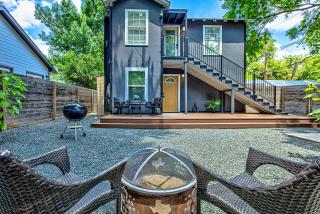 Garden Home Walkable to East Austin Eateries - Austin - 0