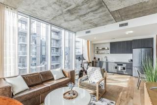 High Rise Luxury Condo with Lake & City Views - Austin - 3