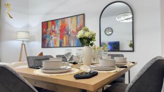 Spacious 2BR with Pool and Balcony Yas Island - Abu Dhabi - 8