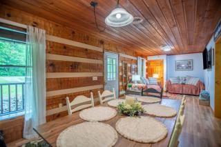 Eli's Place - Gatlinburg - 3
