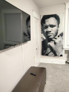 Entire 1 Bed room APT St Josephs UNI CITY AVE - 3