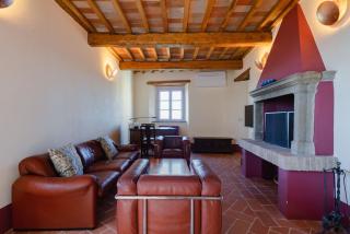 Mensano Old Town Apartment - 8