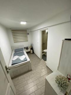 Hostel Tuzla - Tuzla - 1