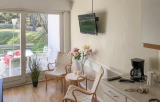 1 Bedroom Stunning Apartment In Nexø - 5