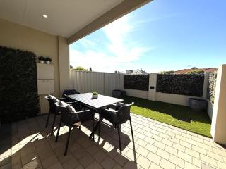 38 Suburban Retreat 3BR 2BA BabyFriendly - 4