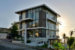 Ogma Suites Legazpi - 4