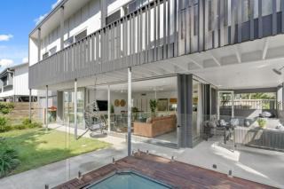 Lomani 3 on Browning Street - 0