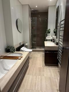 Royal Suite Oxford Circus - 3