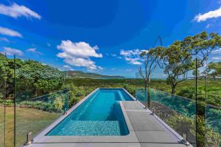 Ocean's Edge - Cannonvale - 0