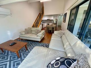 Absolute Beachfront - Broadwater - 5