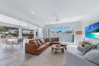 Cove 18 - Luxury beach house - Airlie Beach - 9