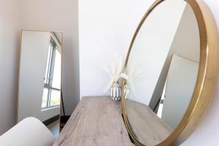 2BR WeHo Modern Luxury Townhouse - Los Angeles - 6
