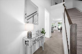 4 Bedrooms 45 Bathrooms Solara 2378Zp - 1