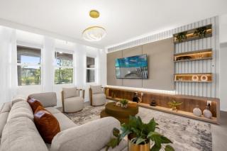 6 Bedrooms 5 Bathrooms Solterra 7642 Ol - 8