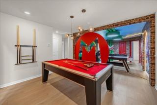 10 Bedrooms 8 Bathrooms Windsor Cay 15968Sc - 1