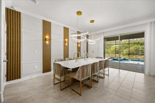 9 Bedrooms 5 Bathrooms Storey Lake 2980Pl - 8