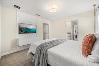 9 Bedrooms 5 Bathrooms Storey Lake 4548Tb - 6