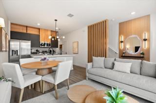 3 Bedrooms3 Baths Hub Westside Reserve 8799Pd - 9