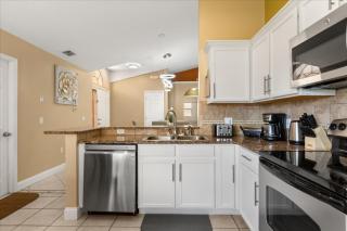 3 Bedrooms 2 Bathrooms Eagle Pointe 573Ep - 4