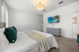 9 Bedrooms 7 Bathrooms Veranda 2537Sd - 2